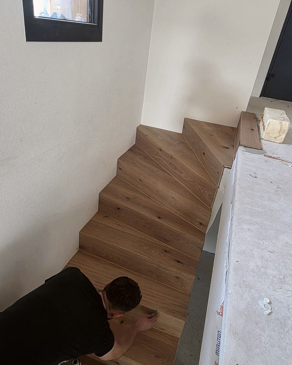 Treppenrenovation mit Parkett