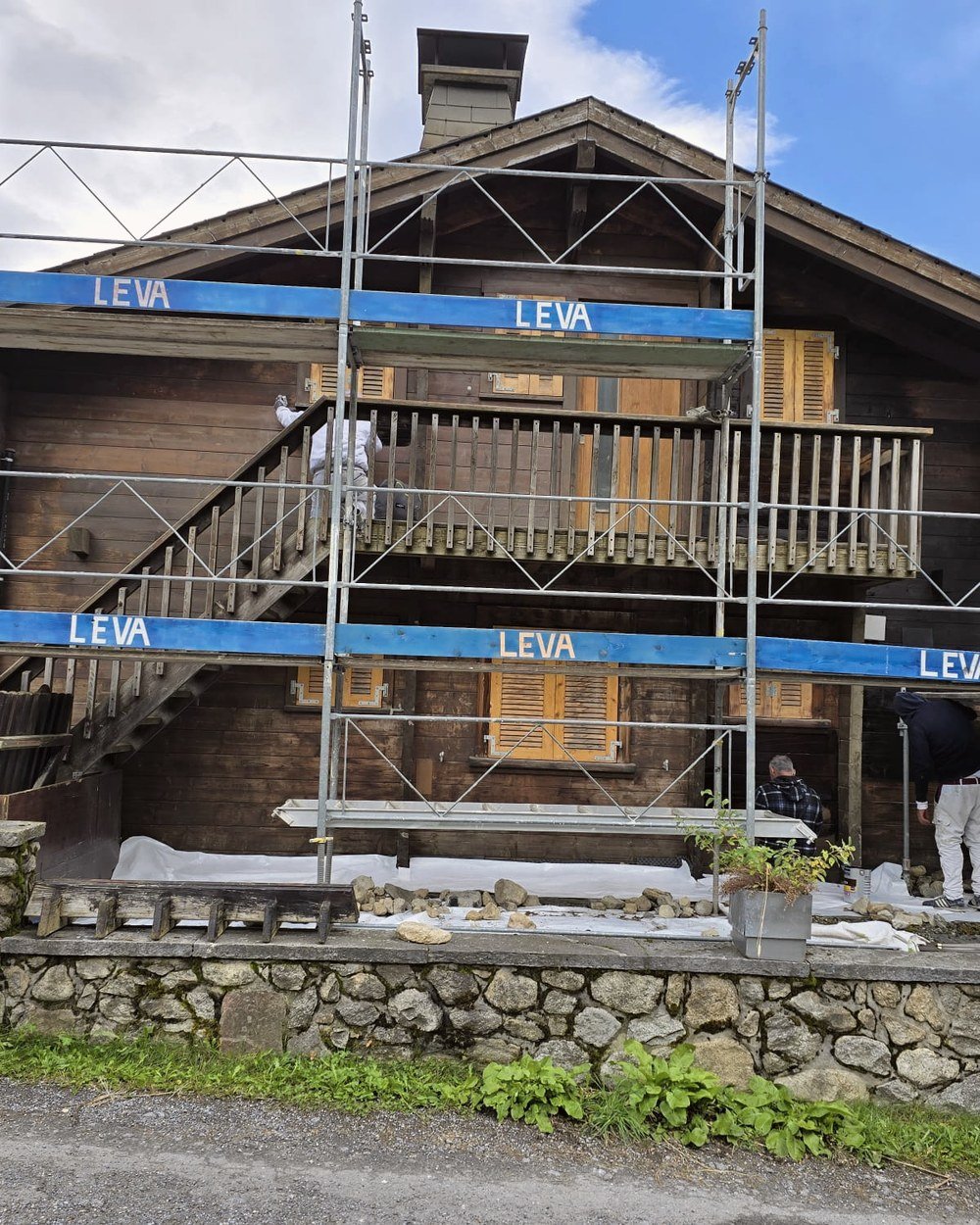Fassadenarbeiten Chalet